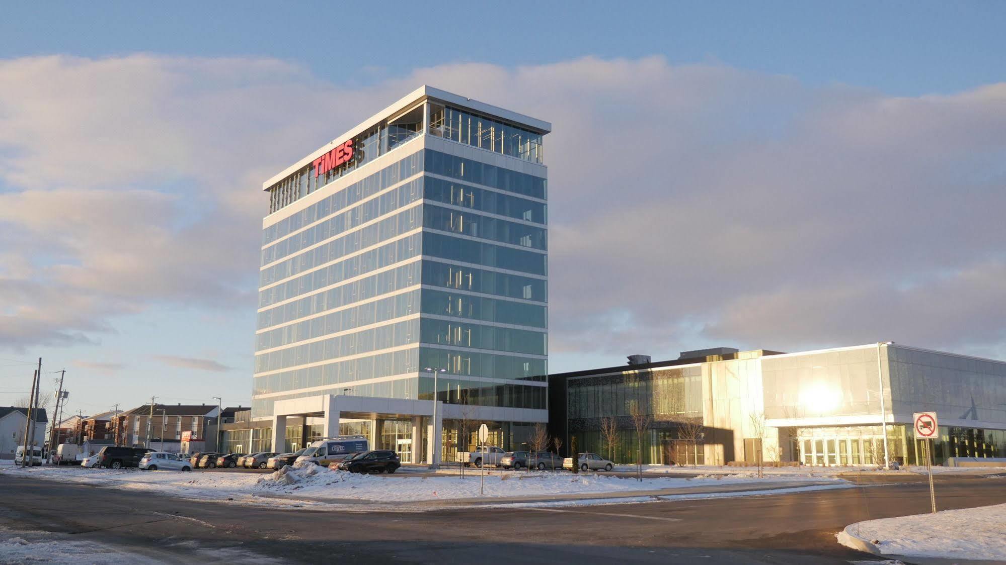 Grand Times Hotel Drummondville Esterno foto