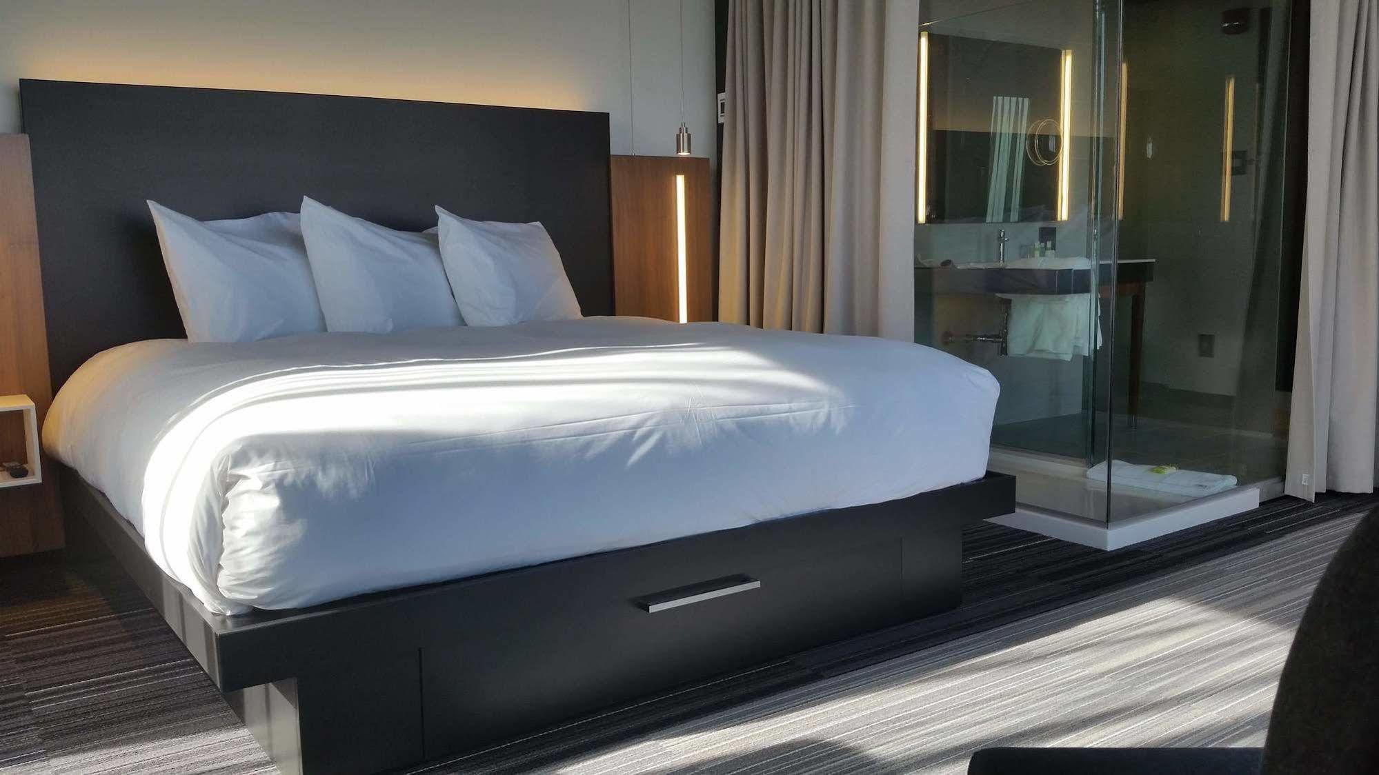 Grand Times Hotel Drummondville Esterno foto
