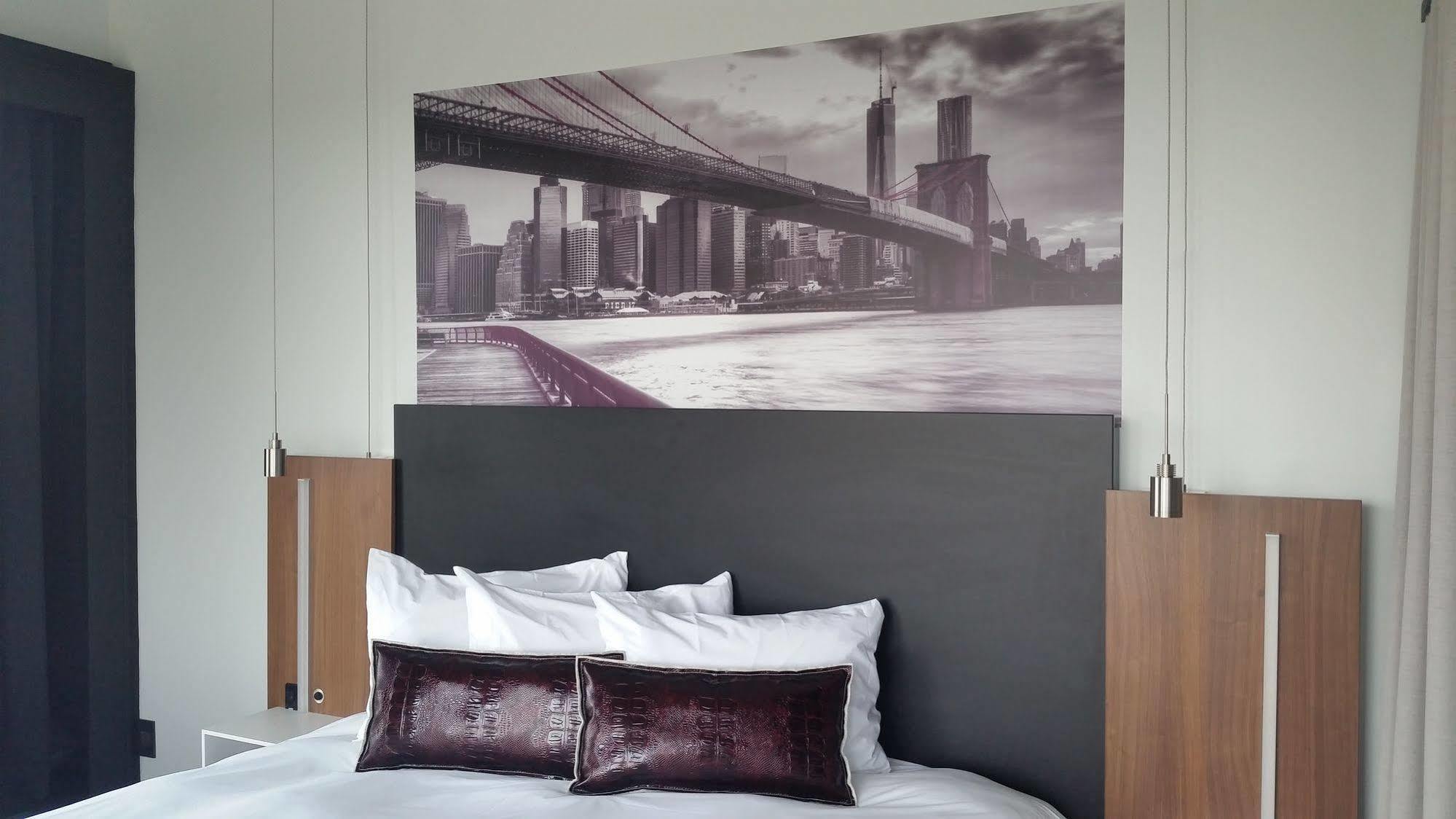 Grand Times Hotel Drummondville Esterno foto