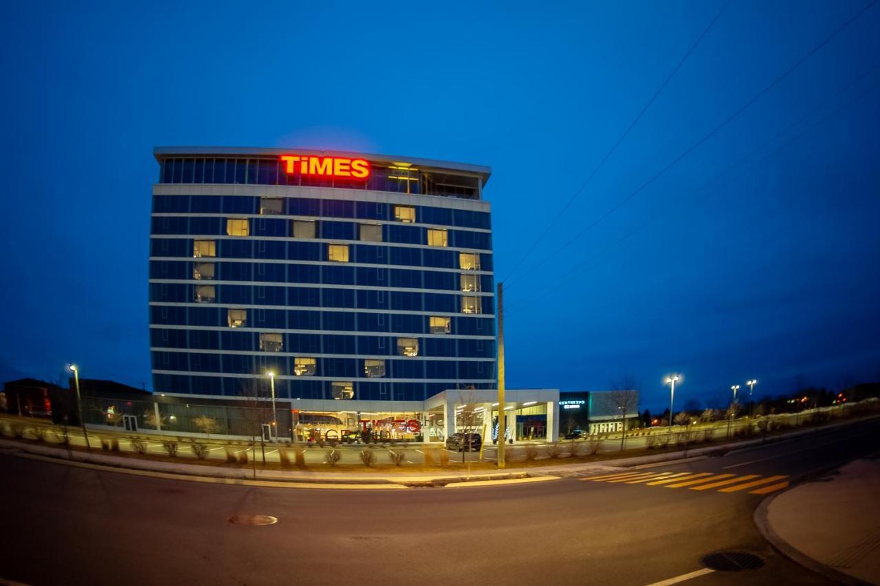 Grand Times Hotel Drummondville Esterno foto